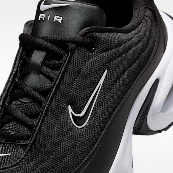 Nike Air Black and White Athletic Shoes HF3053-001 - Picture 5 of 8